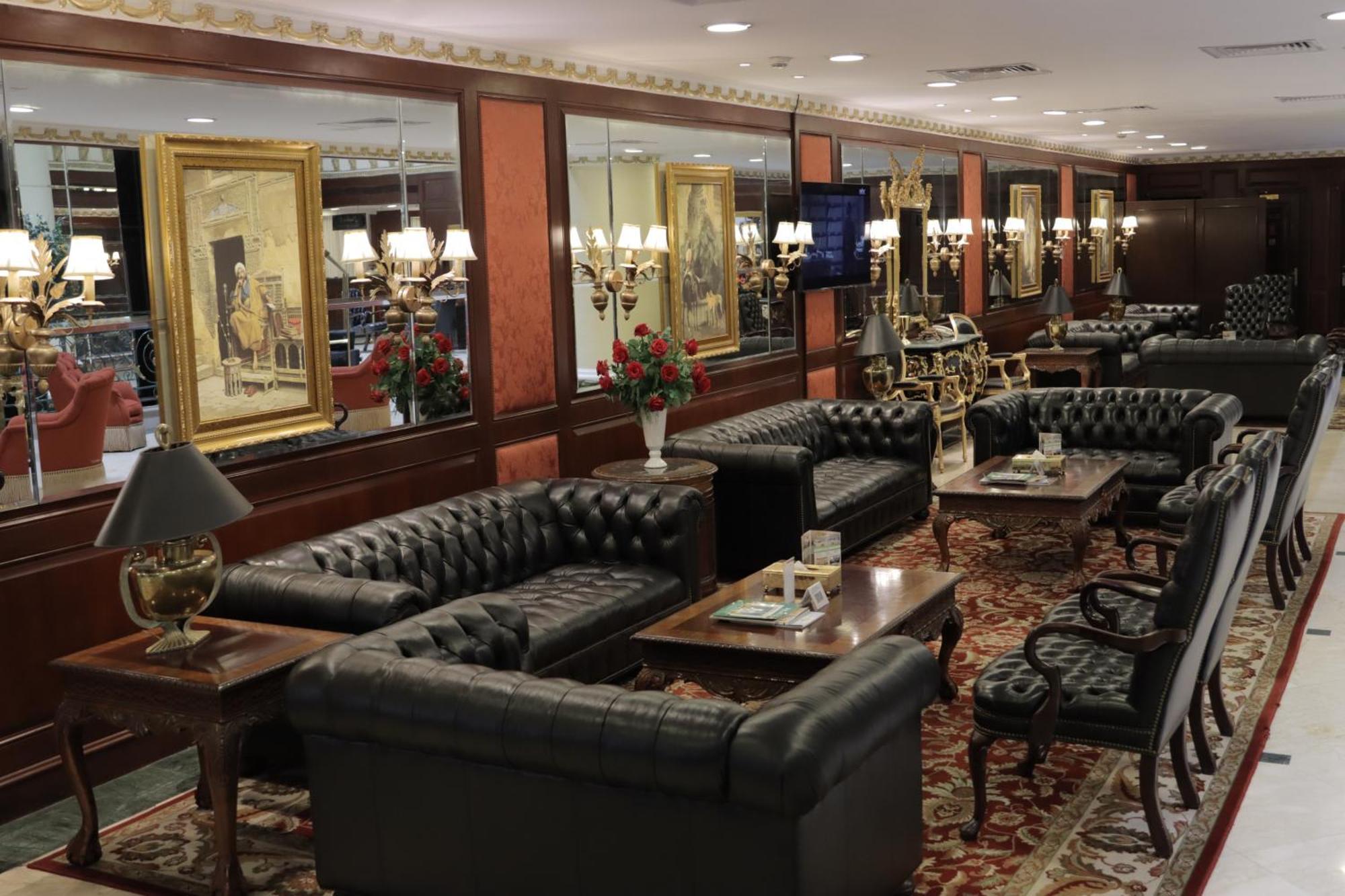 Habitat All Suites, Al Khobar Exterior photo The lounge at the airport