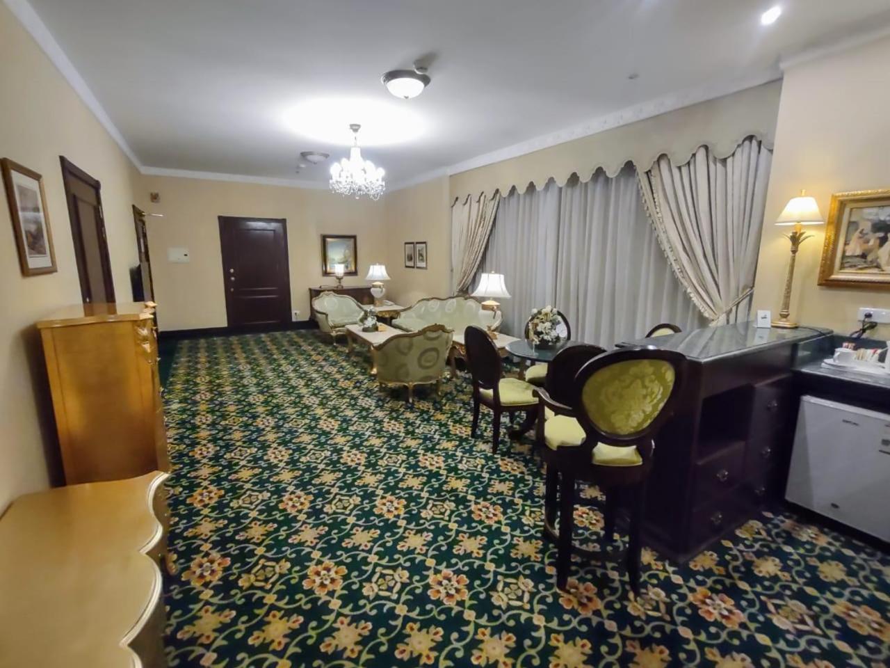 Habitat All Suites, Al Khobar Exterior photo